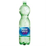 Acqua frizzante bottiglia PET 1,5lt Vera